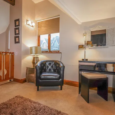 2 The Old Coach House * Ambleside