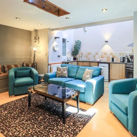 Сasa de vacaciones 2 The Old Coach House *