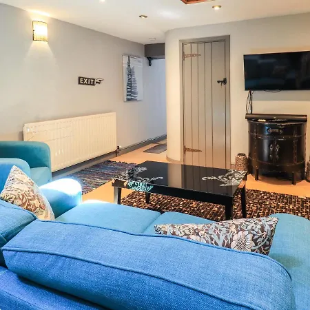 Сasa de vacaciones 2 The Old Coach House